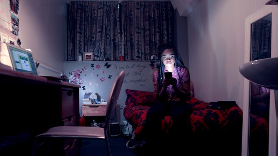 Némítsd el te is a gyűlölet hangjait - A cyberbullying világnapjára különleges ötlettel rukkolt elől a Samsung