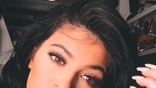 Kylie Jenner szája felrobbantja az internetet