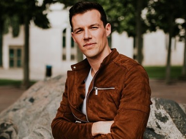 Balogh János pszichológus: „A repülés törvényeit vérrel írták”