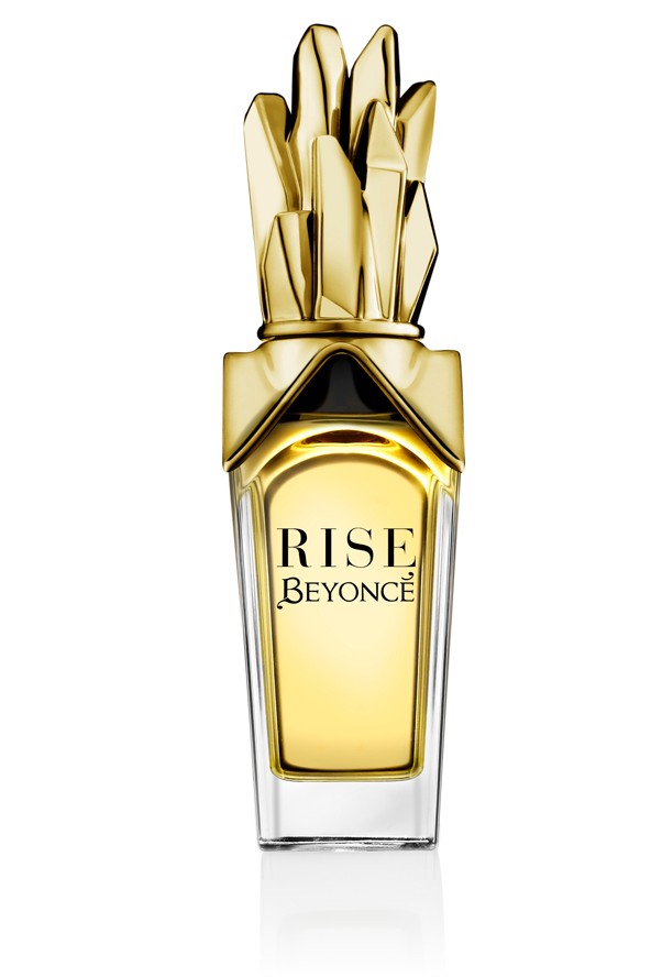 Énekesnők, akik parfümőrködnek is