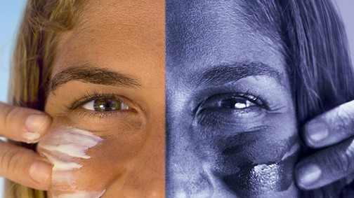 Hogyan lát minket a Nap? Döbbenetes videó a bőrünkről