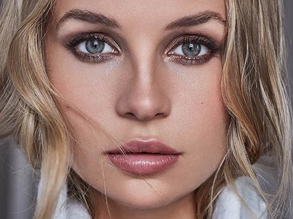 Iszak Eszi a QUDO új arca és csodaszép képek készültek róla