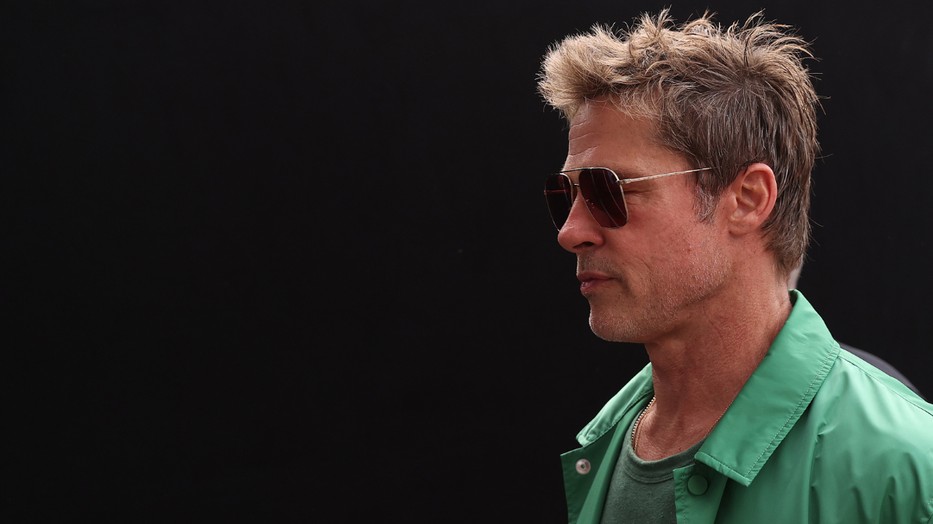 Brad Pittre továbbra is rájár a rúd apaként