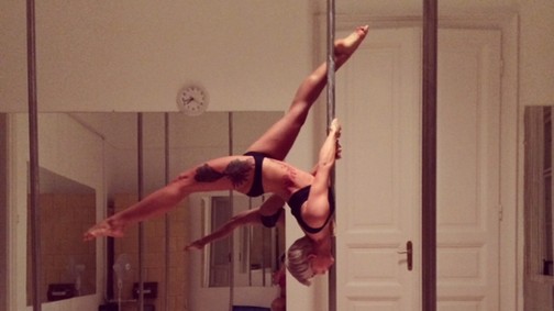 Nagy Bea bevezet a rúdtánc rejtelmeibe