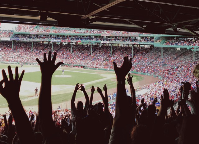 Imádja a sportot? Adj neki sportkönyvet karácsonyra