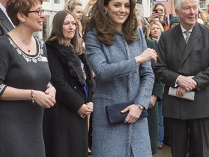 Kate Middleton, nekünk adod a kabátod?
