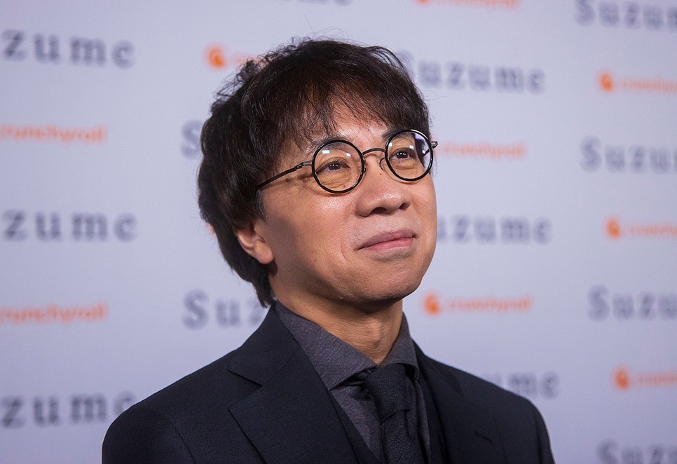 Az animék új sztárja, Shinkai Makoto Suzume c. filmje bemutatóján