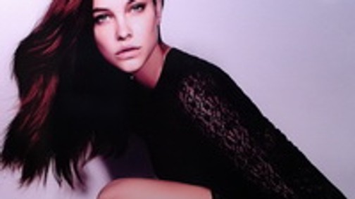 Palvini: Palvin Barbi cipőboltot nyitott