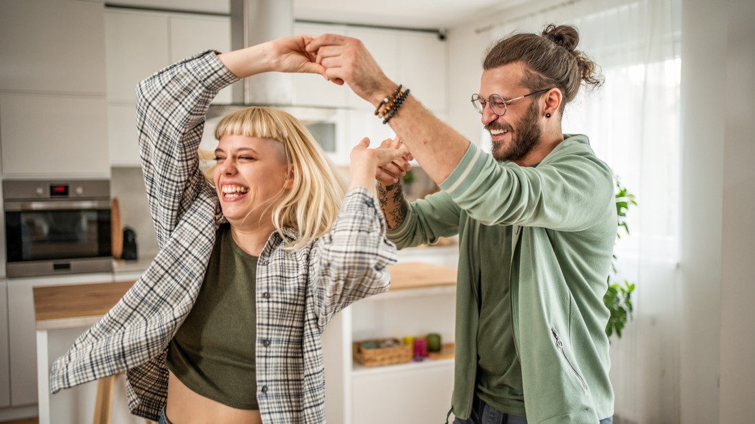 A romantikus hangulat megteremtéséhez és a szerelmi élet fellendítéséhez adunk 10 + 1 fengsuj tippet a pozitív energiák áramlásának érdekében - nem csak Valentin-napra