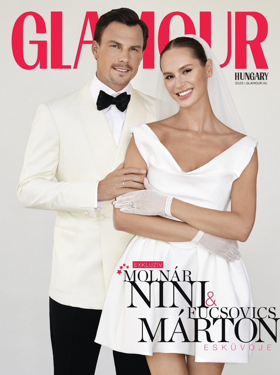 Molnár Nini &Fucsovics Márton digitális címlap  – Nini: Ruha VIVIENNE WESTWOOD, Kesztyű Vintage Marci: Szmoking, ing és nadrág GALAMB SZABÓSÁG, Nyakkendő TOM FORD