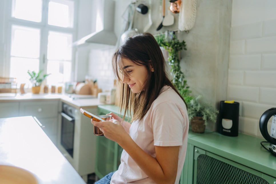 Jót tesz a mentális egészségednek, ha nem csak telefonon tartod a kapcsolatod szeretteiddel