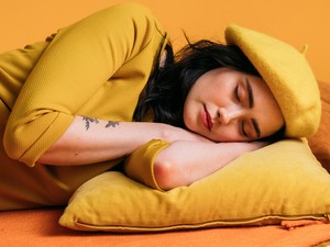 5 apró szokás, amivel alvás közben teszed tönkre az arcod, anélkül, hogy tudnál róla