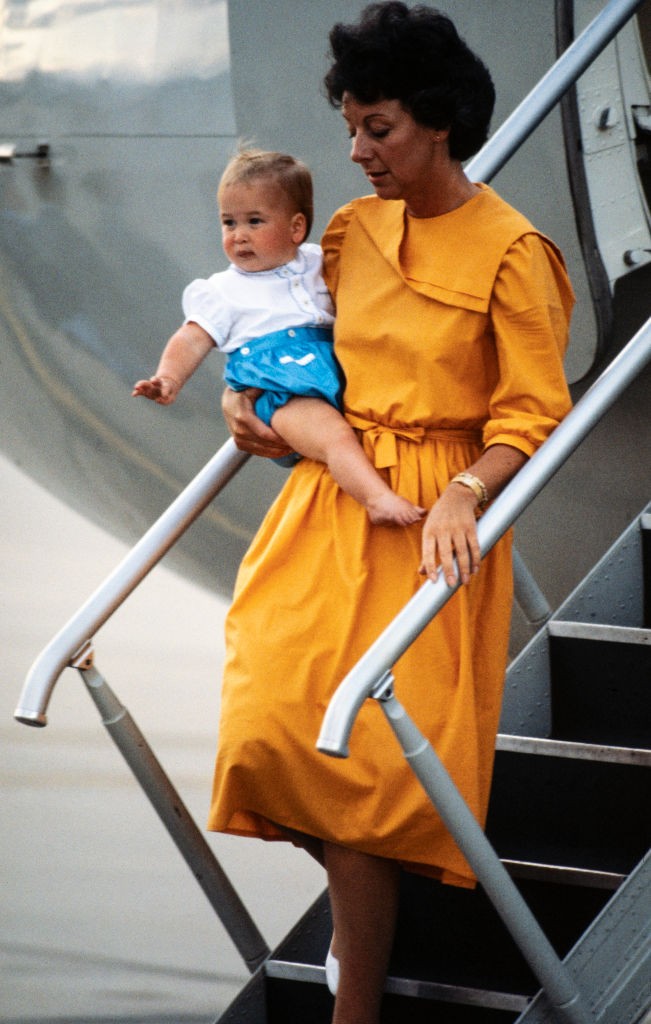 Barbara Barnes volt Vilmos herceg első dadája - a köztük lévő kapcsolat azonban túl szoros lett ahhoz, hogy Diana hercegnő számára ne tűnjön fenyegetőnek, ezért kirúgta a nőt
