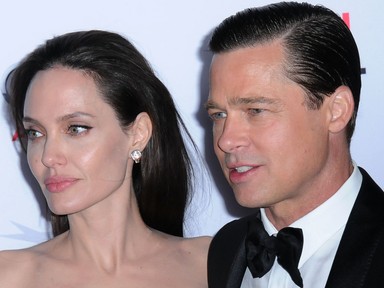 Angelina Jolie-t egy rajongója szembesítette Brad Pitt-tel, ezt még nézni is kínos