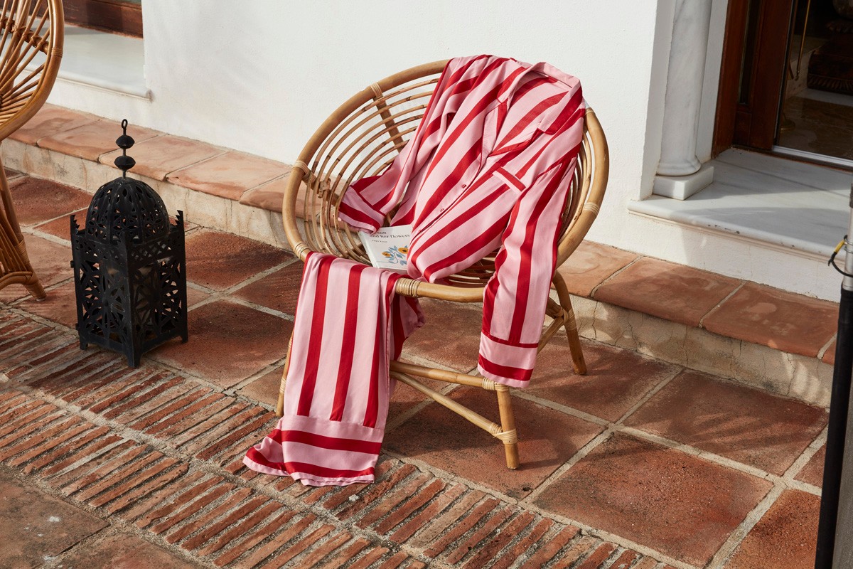 Csíkos pizsama F&F 6990 Ft