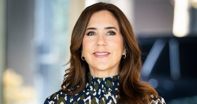 Mária dán királyné lélegzetelállító tiarában köszöntötte az új évet, valósággal ragyogott Frigyes király 53 éves felesége