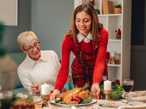 A háromszavas mondat, amellyel minden indiszkrét kérdést elháríthatsz a családi asztalnál