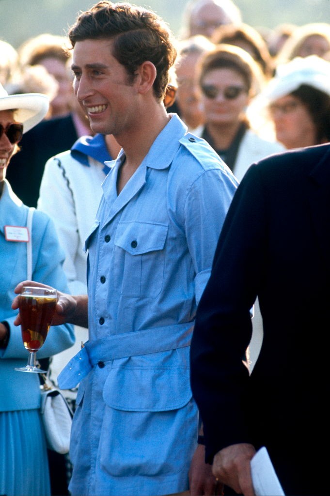 A mosolyuk is pont ugyanolyan...(1975)