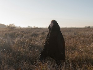 A paraszti kultúra és a divat találkozása zseniális dolgot szült - A Zsigmond avantgárd, streetwear márka bekerült az Iparművészeti Múzeum Gyűjteményébe