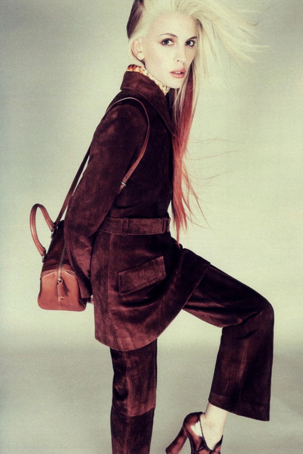 Fórizs Adina a D - la Repubblica divatanyagában