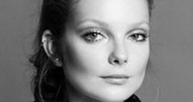 Gyönyörű félaktok Mihalik Enikőről!