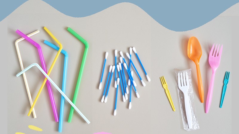 Júliustól betiltják az egyszer használatos műanyag termékeket Magyarországon