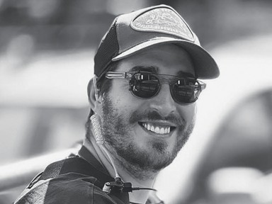 Már középiskolásként a Saul fiában dolgozott, ma főként amerikai produkciókba hívják