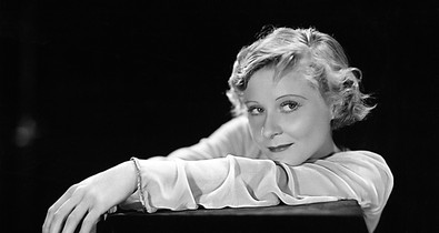 Leugrott a Hollywood feliratról, később legendává vált: Peg Entwistle tragikus története