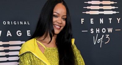 Rihanna megmutatja hogyan viseld fordítva a tusvonalad