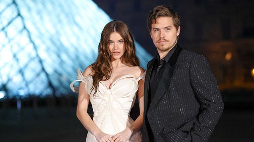 Betörtek Palvin Barbara és Dylan Sprouse otthonába, megrázó, mit kellett átélniük
