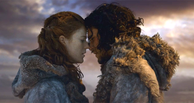 BRÉKING! Havas Jon és Ygritte összeházasodtak! Itt az első képek a mesebeli esküvőről!