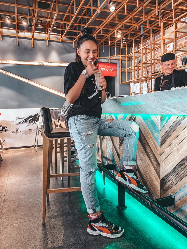 Dj Nara ma kedvenc éttermébe látogatott el