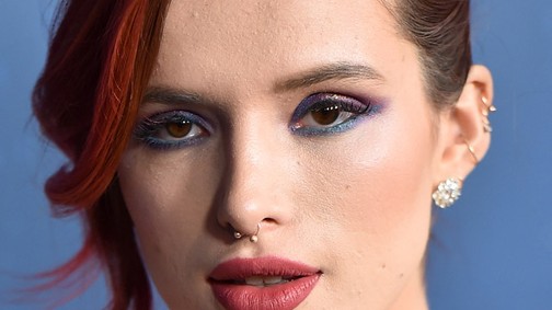 Te jó ég! Betörtek Bella Thorne otthonába