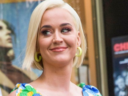 Katy Perry a kismamadivat új királynője 
