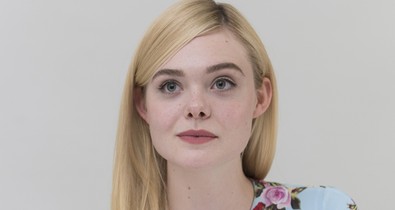 Elolvadsz, annyira cuki Elle Fanning kutyusos ruhája