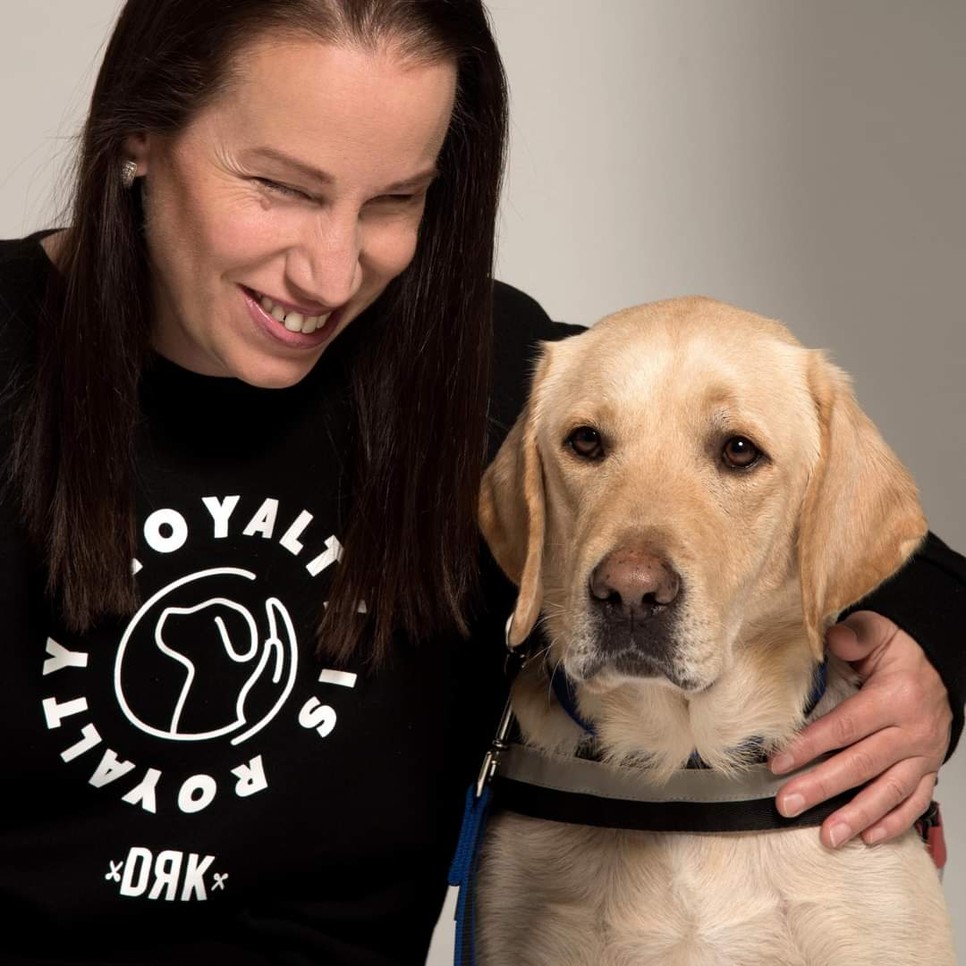 Gál Enikő és leghűségesebb társa, Artúr