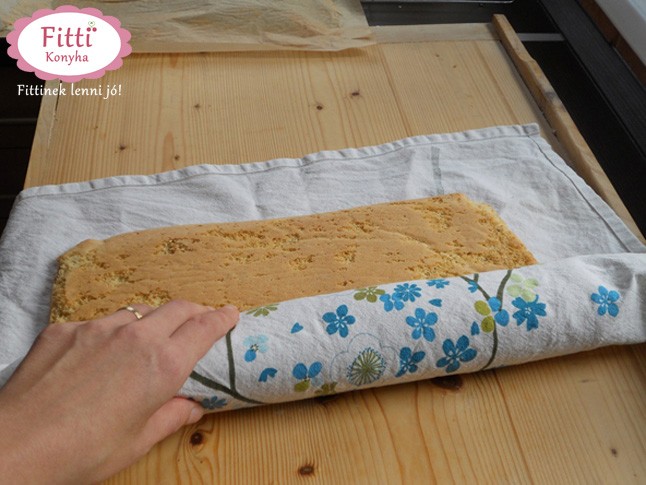 Piskótatekercs - Diétás recept lépésről lépésre