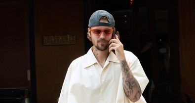 Mégis mi történik? Beszédes fotók készültek Justin Bieberről, teljesen megváltozott az arca