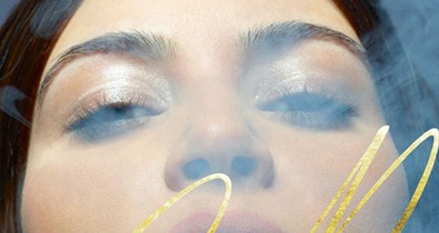 Divatlap helyett szexújság - Kim Kardashian várandósan pózolt a CR magazinnak