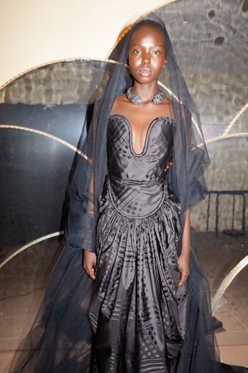 Andreas Kronthaler for Vivienne Westwood 2022-23 őszi-téli kollekció