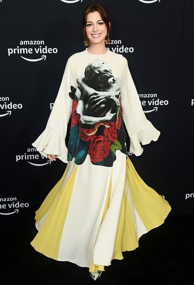 Anne Hathaway egy Valentino ruhában