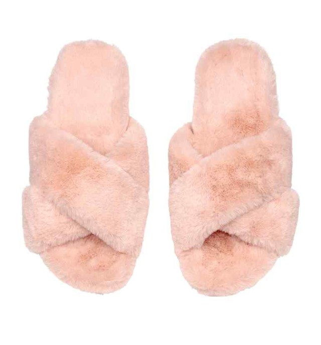 Plüsspapucs H&M 6990 Ft helyett 5592 Ft