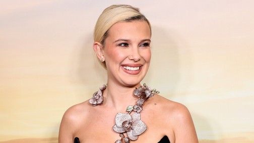 Millie Bobby Brown bikinis fotójáért megőrülnek a rajongók: már több mint egymillióan lájkolták a képet