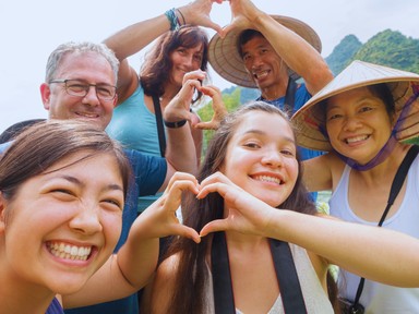 Elképesztően lekezelő stílusban viselkednek a turisták a vietnámiakkal, protokollszakértő mondja el, te hogy lehetsz különb náluk