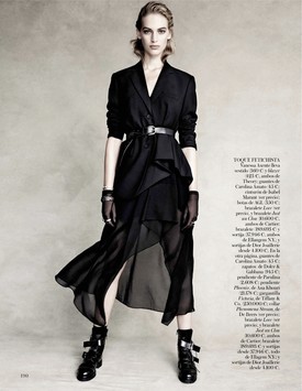 Axente Vanessa 10. alkalommal a Vogue címlapján!