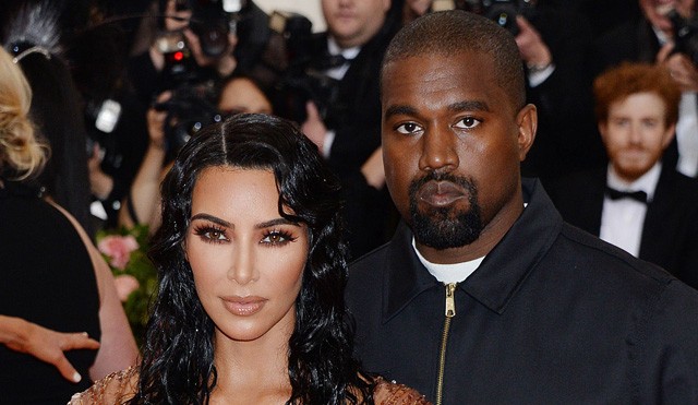 Kanye West és Kim Kardashian a Met gálán