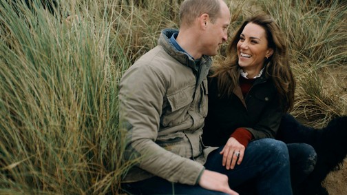 Ide menekülne Károly király egy katasztrófa idején, de Magyarországhoz közel is van búvóhelye