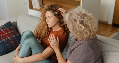 Elmúltam harminc, de az anyám még mindig gyermekként kezel: mit tegyek?