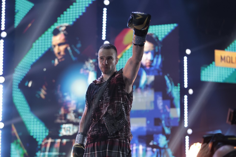 Molnár Áron bejutott a Sztárbox szuperdöntőjébe