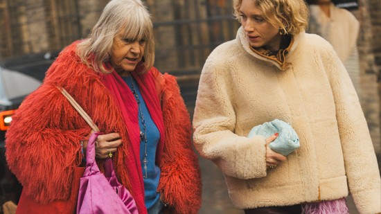 Bekövetett a nagymamád? Gondold újra, amit az Instagramról és róla hittél